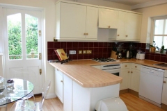 1_21-Large-Pixie-kitchen-Modern-fully-equipped-kitchen-dining